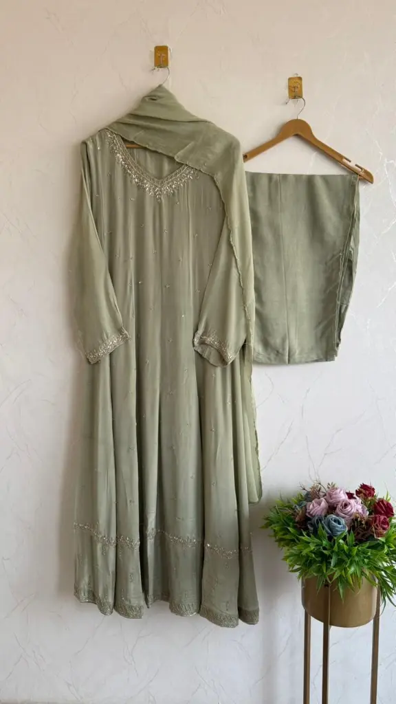 21974-green.webp