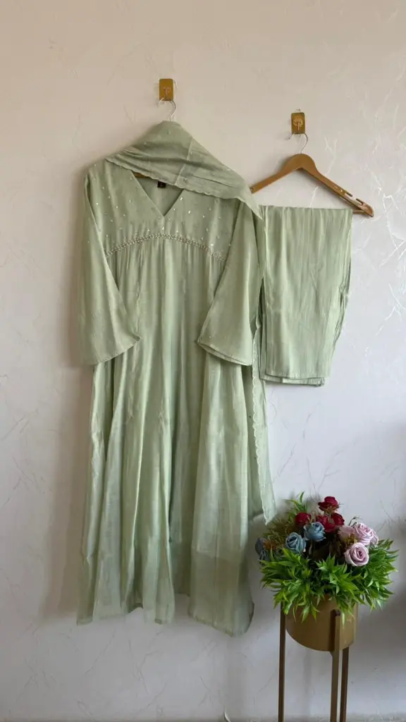 12807-green.webp