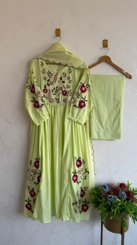 uk-2234-016-2.webp